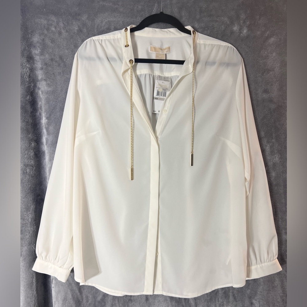 Michael Kors Cream Blouse w/Gold Chain detail NWT 1x - a classic must have!